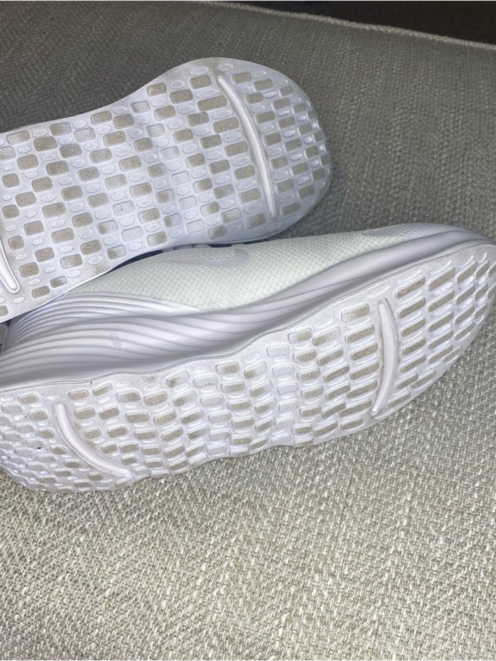 Nike Women's Promina White Mesh Running Sneakers size 9.5 - Picture 12 of 16